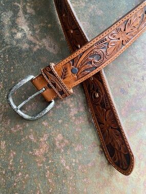 TonyLama Floral Filigree Tooled Brown Leather Western Belt w/Removable Buckle 30